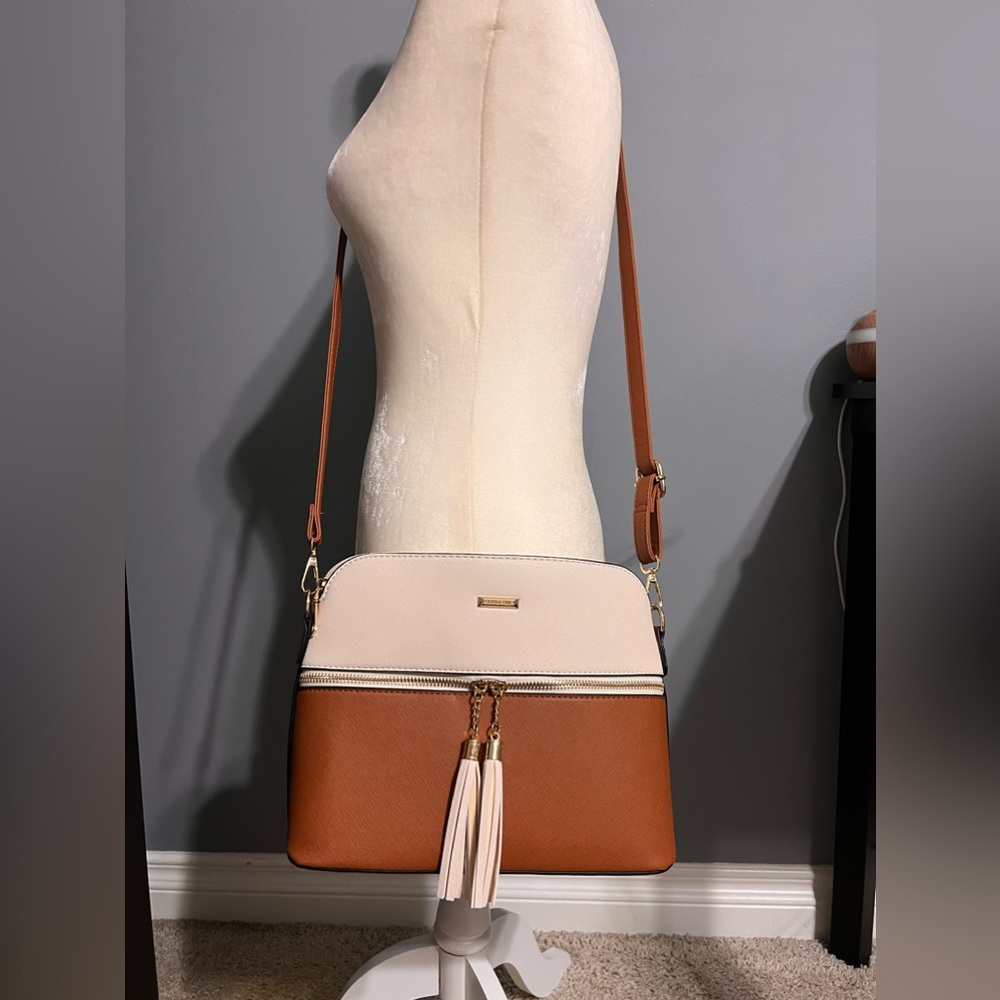 Elim&Paul Crossbody Purse